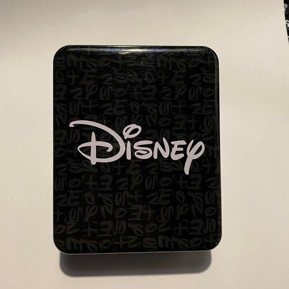 Mickey Mouse billfold wallet with Disney storage tin - Picture 4 of 5